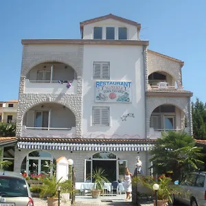 https://pansion-manuela.in-istria.net