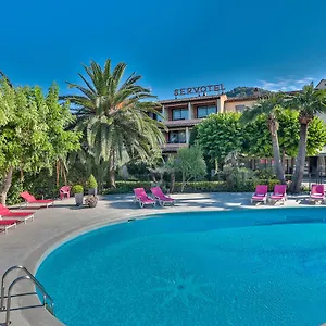 https://servotel-castagniers.fr-provencehotel.com