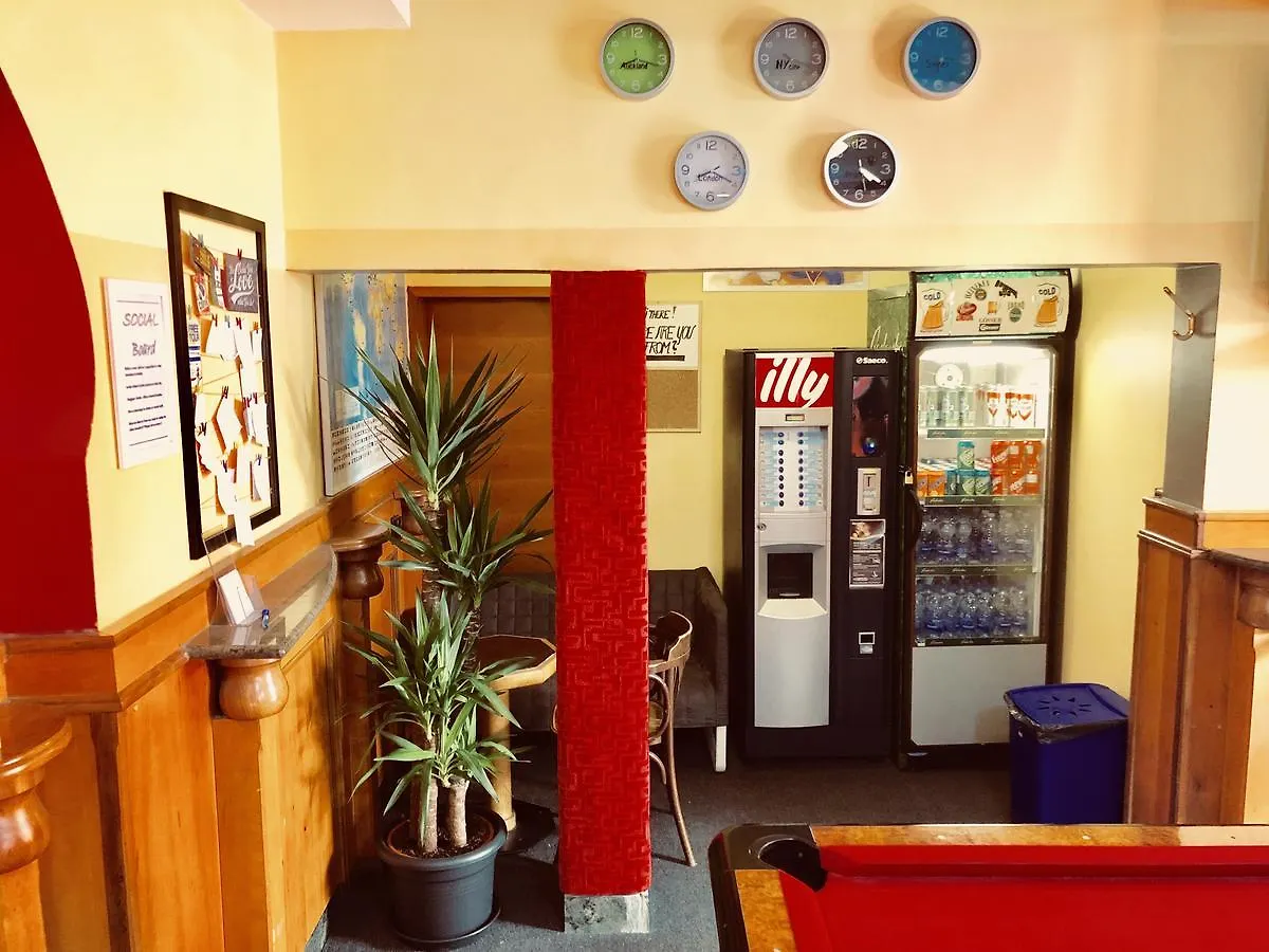 Aladin Hostel Ljubljana Slovenia